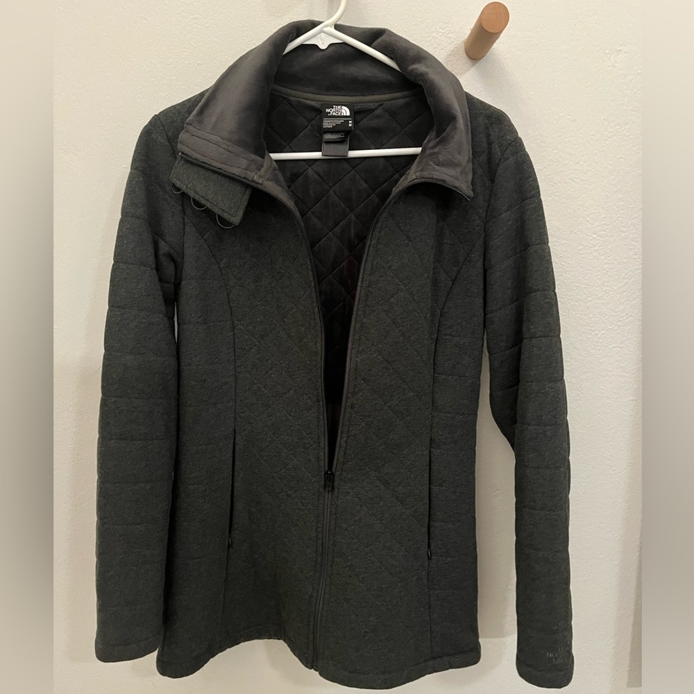 NORTH FACE Excellent North Face women grey jacket. - Picture 7 of 10